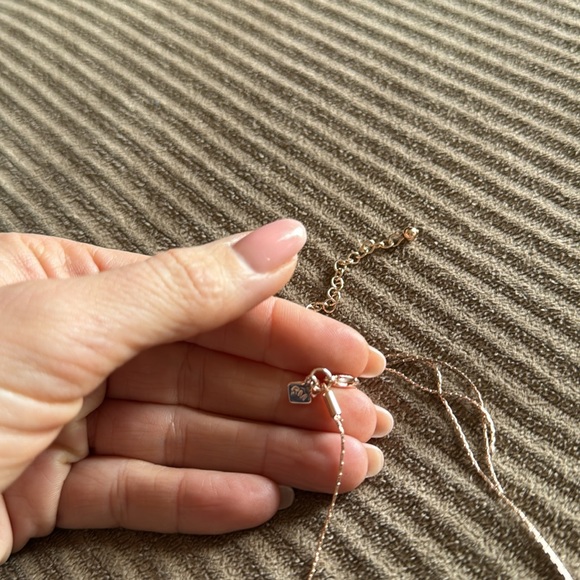 RM jewelry necklace - Picture 3 of 3